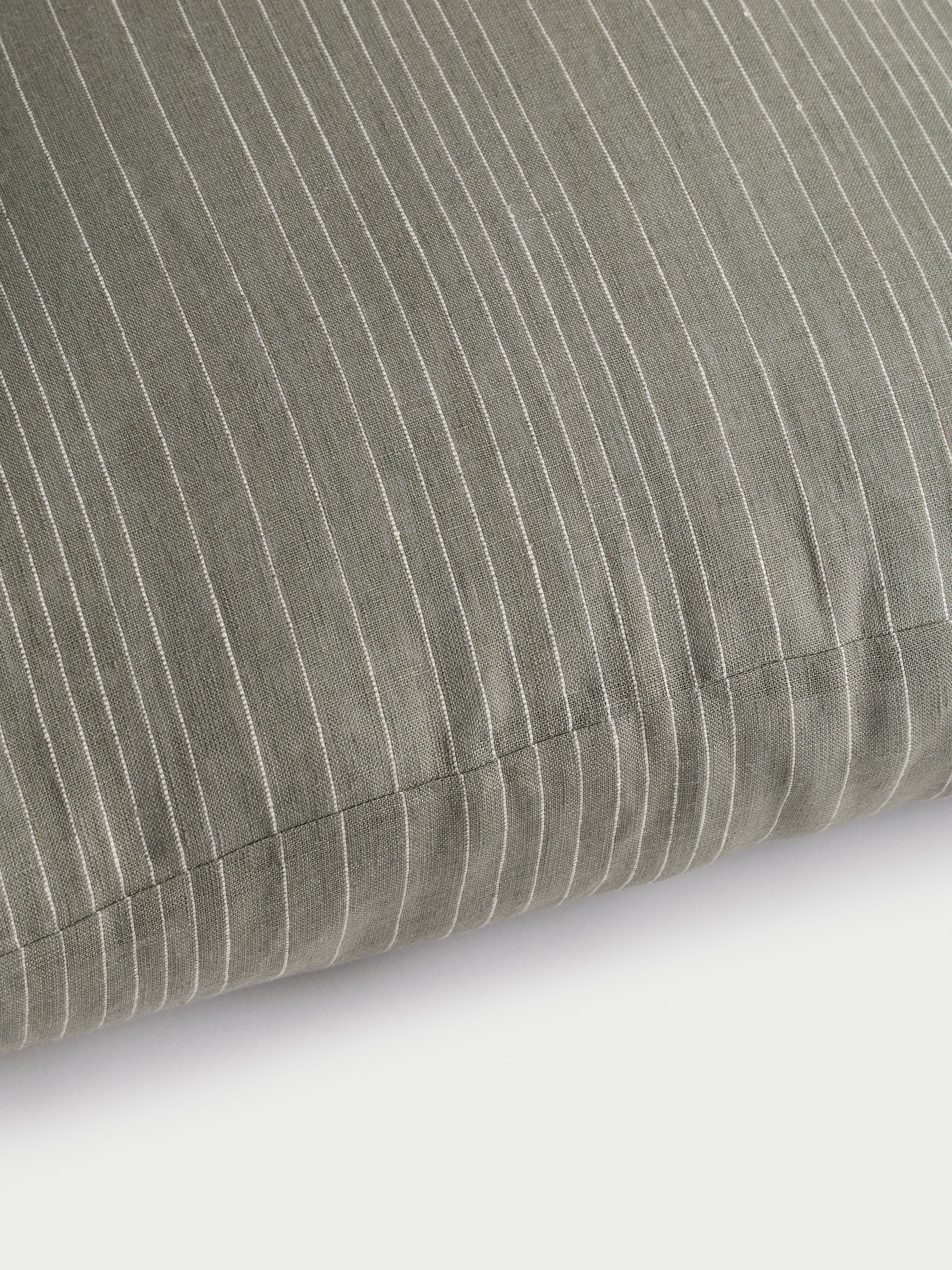 Cozy Earth striped throw pillow with plain white background |Color:Smoke|Size:20" x 20"
