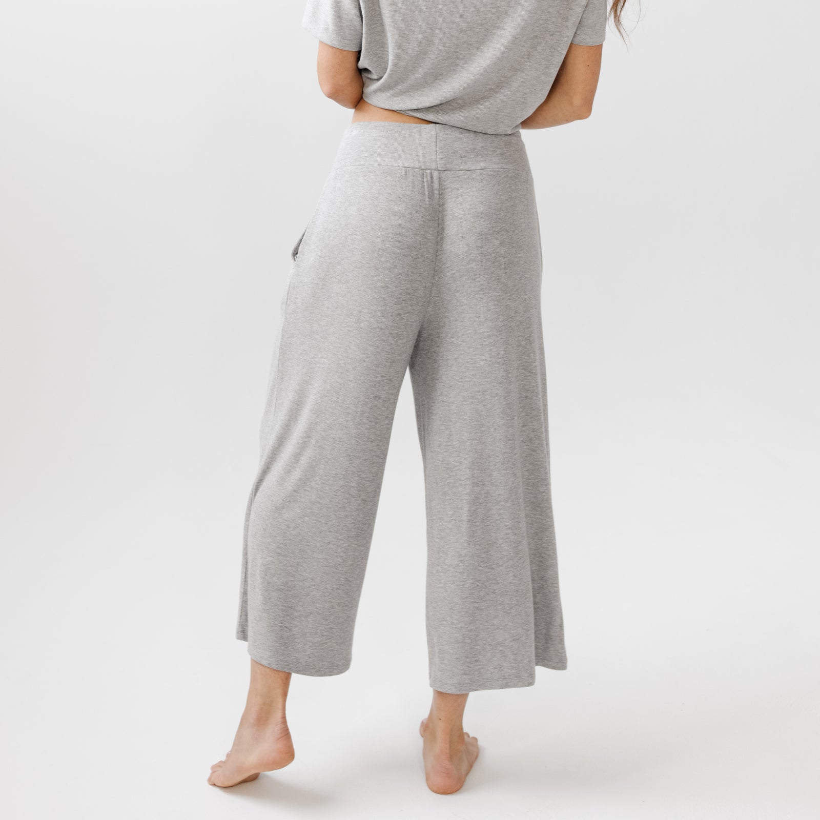 Grey Women’s Rib Knit Bamboo Lounge Capri [Shelby]